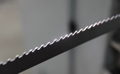 宜昌双金属带锯条产生切削噪音的原因具体有哪些？